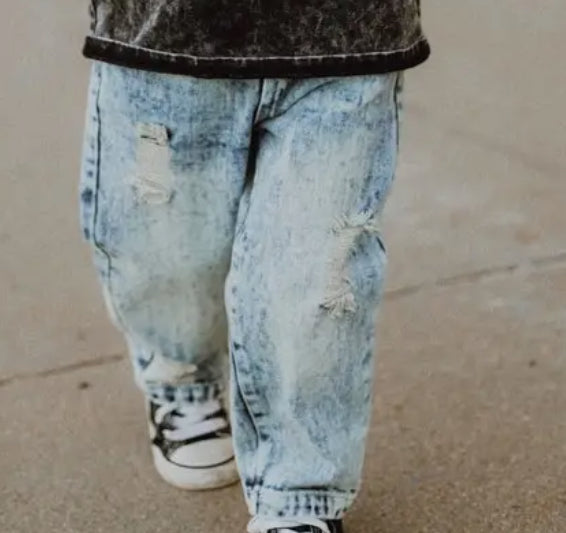 Kendall Relaxed Straight Denim