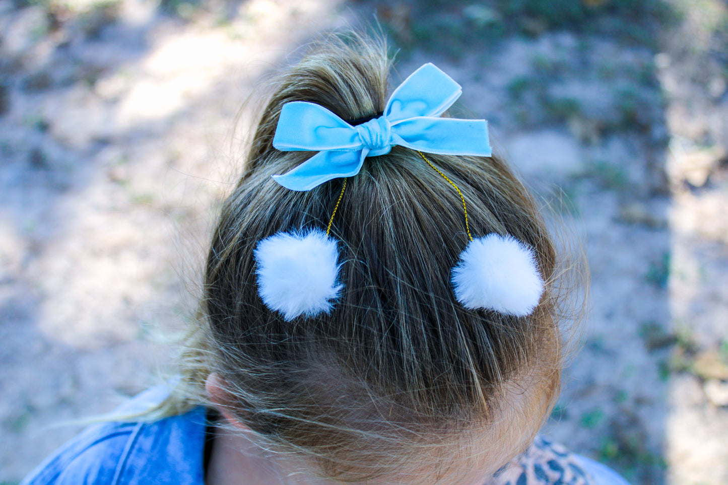 Pom Pom Pinwheel Bow